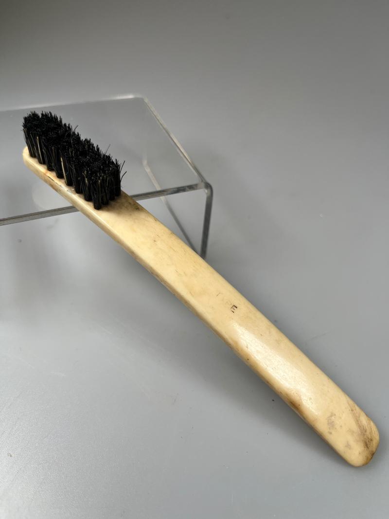 WW1 & WW2 Era Toothbrush.